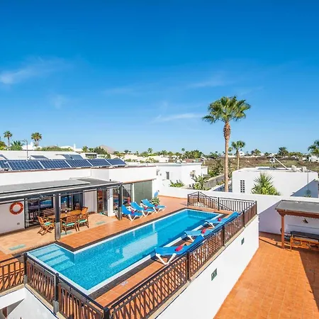 Puerta De Hierro プエルト・デル・カルメン