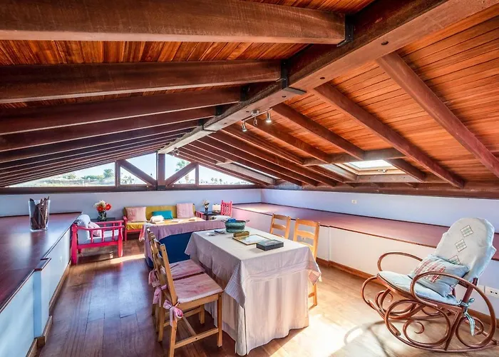 Puerta De Hierro Puerto del Carmen (Lanzarote)