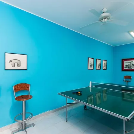 Puerta De Hierro Villa